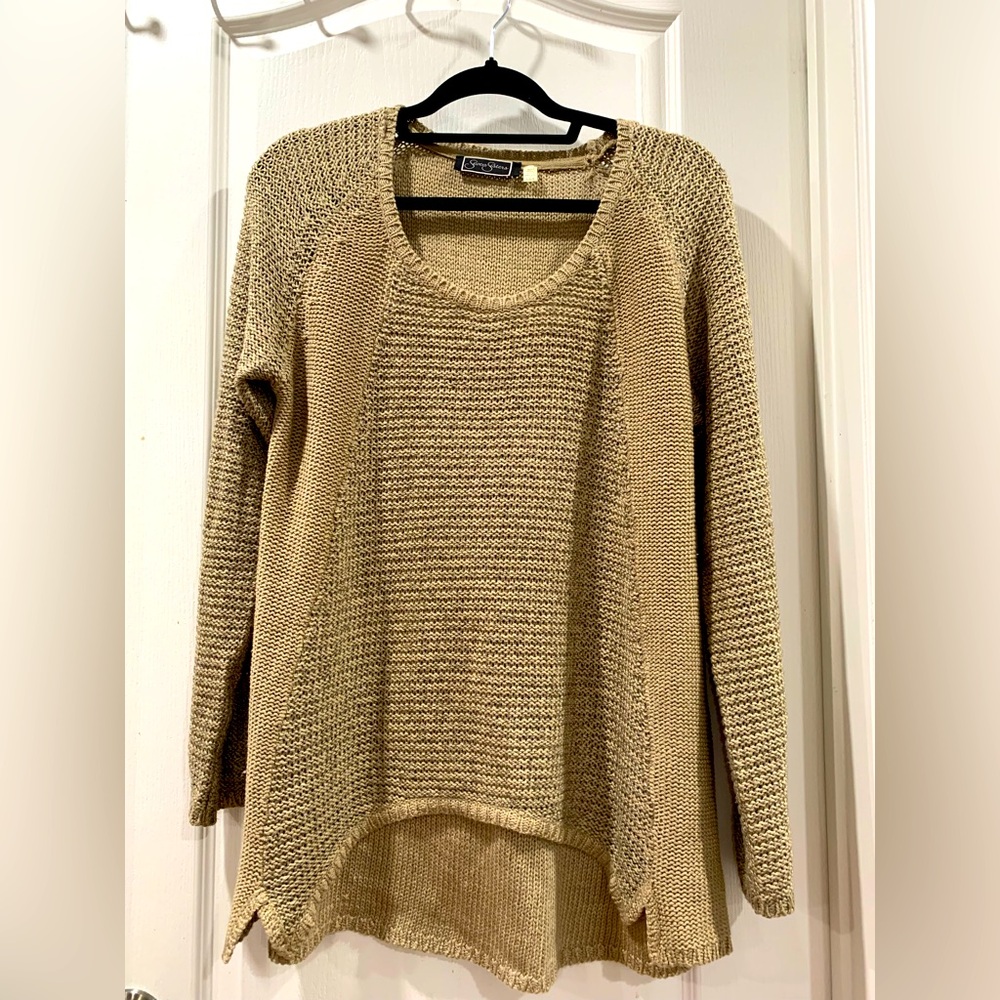 Seven sister’s sweater, size Large